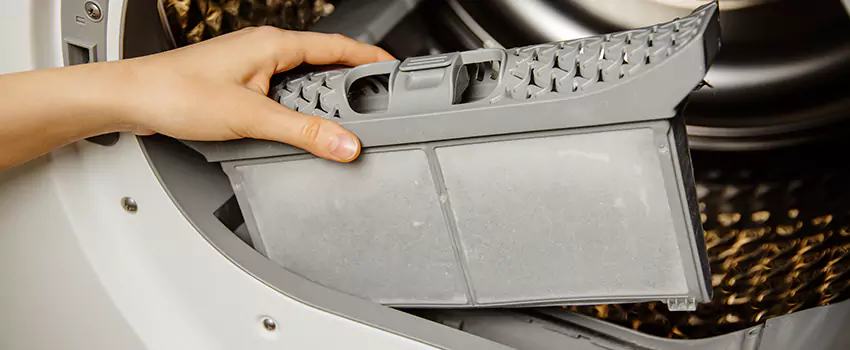 Signs Of A Clogged Dryer Lint Trap in Wichita, Kansas